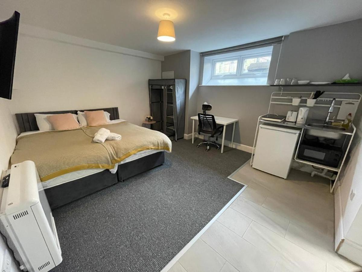 Lodge-room-21 Bed & Breakfast Liverpool